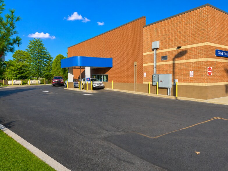 More Photos Of 639 Hamlin Hwy, Lake Ariel Drugstore For Lease