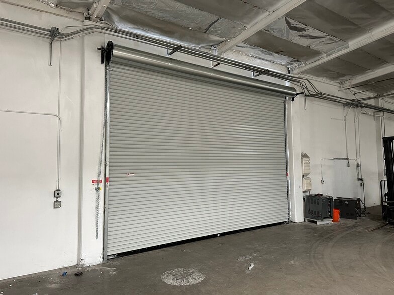 More Photos Of 13659 Excelsior Dr, Santa Fe Springs Warehouse For Lease