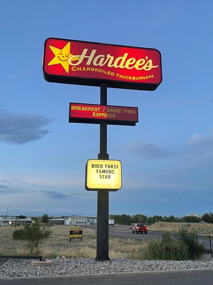 More Photos Of 900 Pronghorn St, Casper Restaurant For Sale