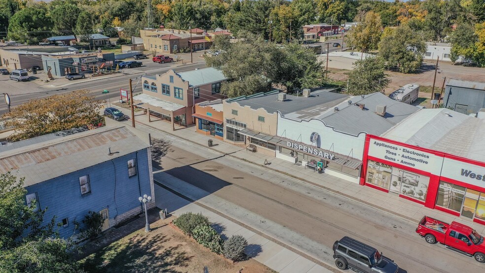 More Photos Of 308 Granado St, Tularosa General Retail For Sale