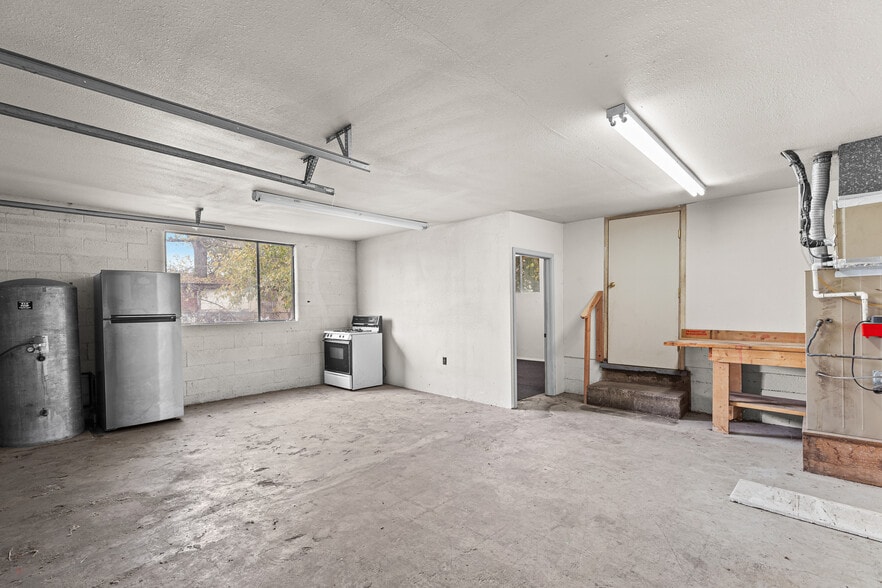 More Photos Of 9676 S Airport Way, Manteca Specialty For Sale