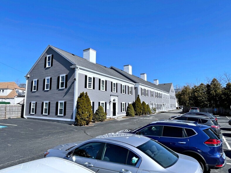 More Photos Of 394 Lowell St, Lexington Office For Lease