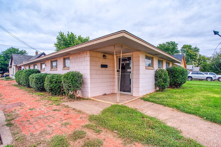 More Photos Of 101 N 6th St, Kingfisher Office For Sale