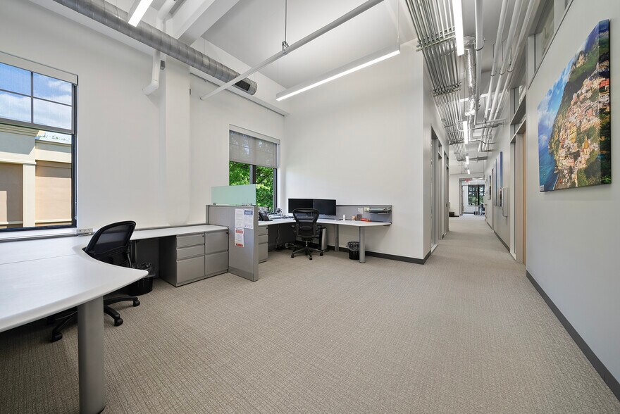 More Photos Of 12316 Hampton Way, Wake Forest Office Residential For Lease