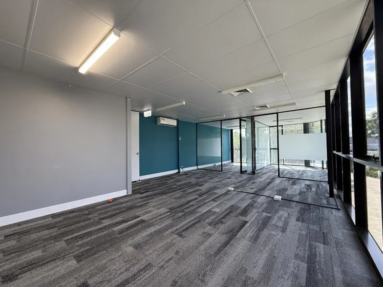 Primary Photo Of 3 Kaleski St, Moorebank Warehouse For Lease