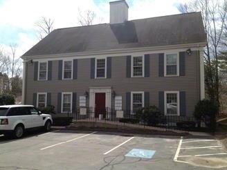 More Photos Of 6 W Mill St, Medfield Office For Lease