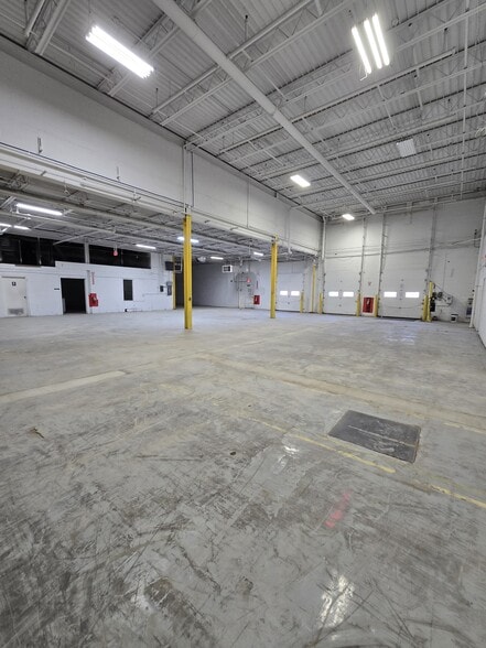 More Photos Of 325 Jay St, Coldwater Warehouse For Sale