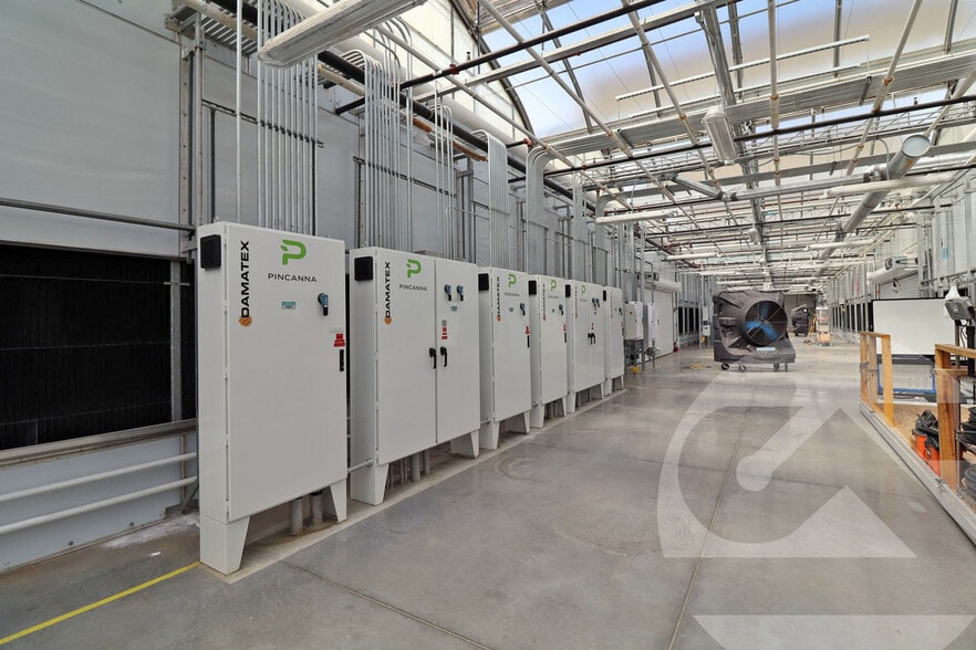 More Photos Of 419 E Pinconning Rd, Pinconning Warehouse For Sale