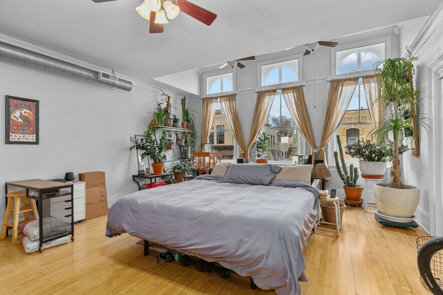 More Photos Of 221 Watson St, Ripon Storefront Retail Residential For Sale