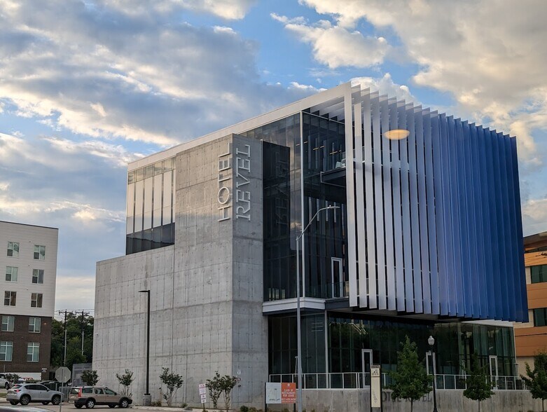 More Photos Of 1212 Hurley Ave, Fort Worth Hotel For Sale