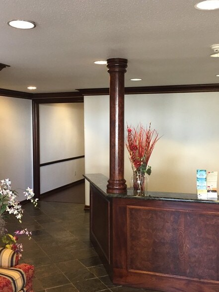 More Photos Of 7100 S Cooper St, Arlington Office For Lease