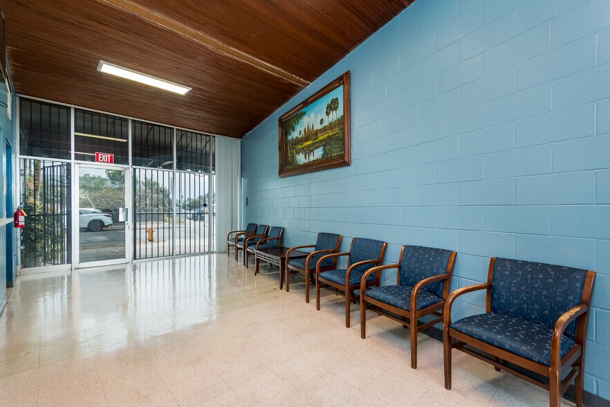 More Photos Of 1533 Alamitos Ave, Long Beach Medical For Sale