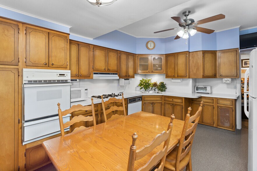 More Photos Of 173 N Main St, Milltown Storefront Retail Residential For Sale