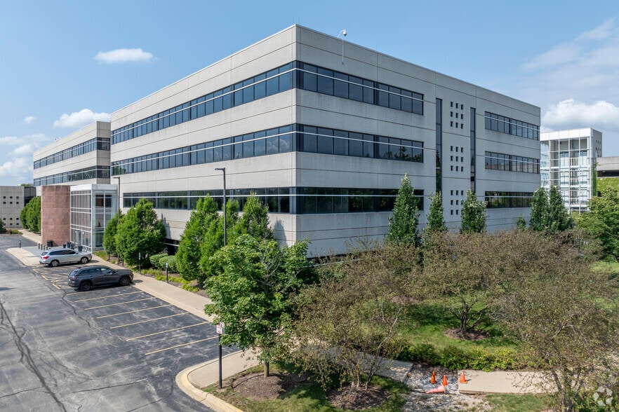 Primary Photo Of 955 American Ln, Schaumburg Office For Lease