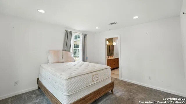 More Photos Of 105 NW River Rd, Martindale Specialty For Sale