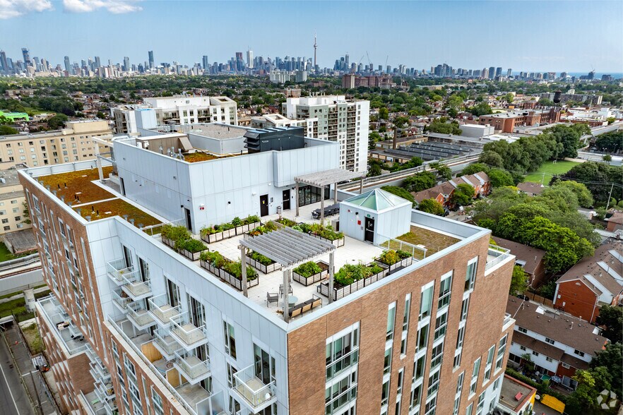 More Photos Of 299 Campbell Ave, Toronto Apartments For Lease