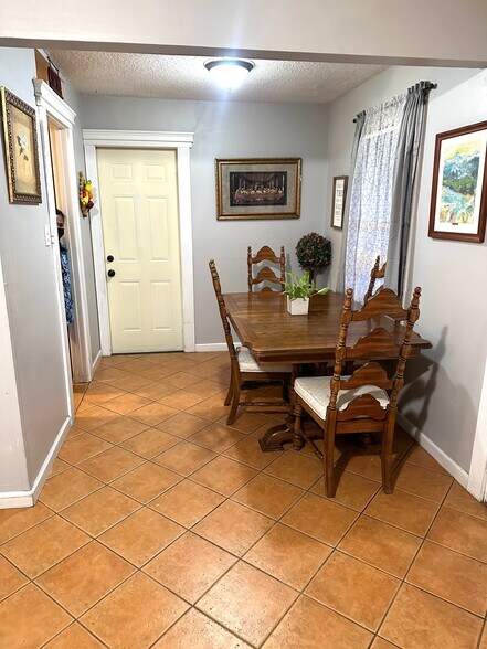 More Photos Of 1509 Rio Grande, American Canyon Assisted Living For Sale