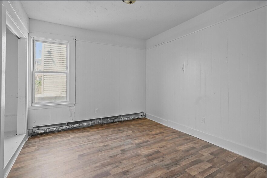 More Photos Of 49-51 County St, New Bedford Apartments For Sale