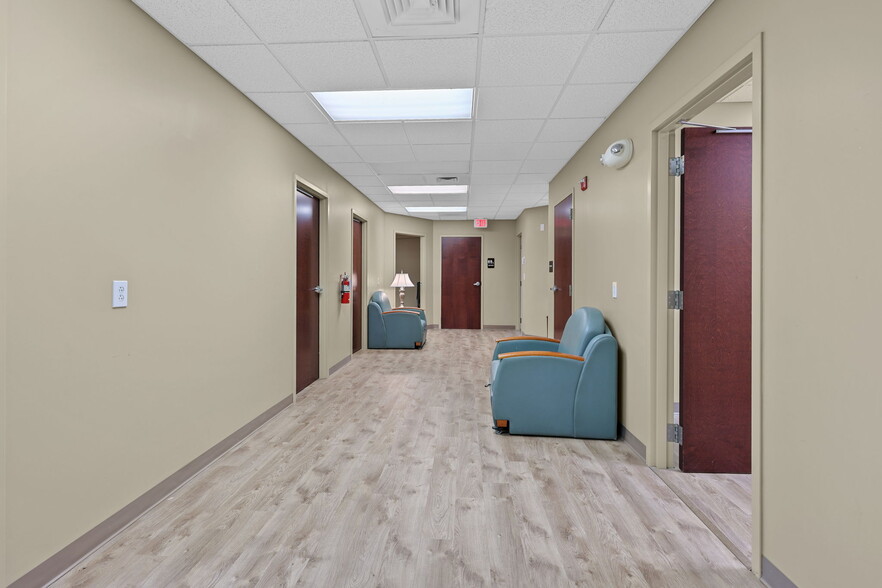 More Photos Of 1035 Lincolnton Rd, Salisbury Medical For Sale