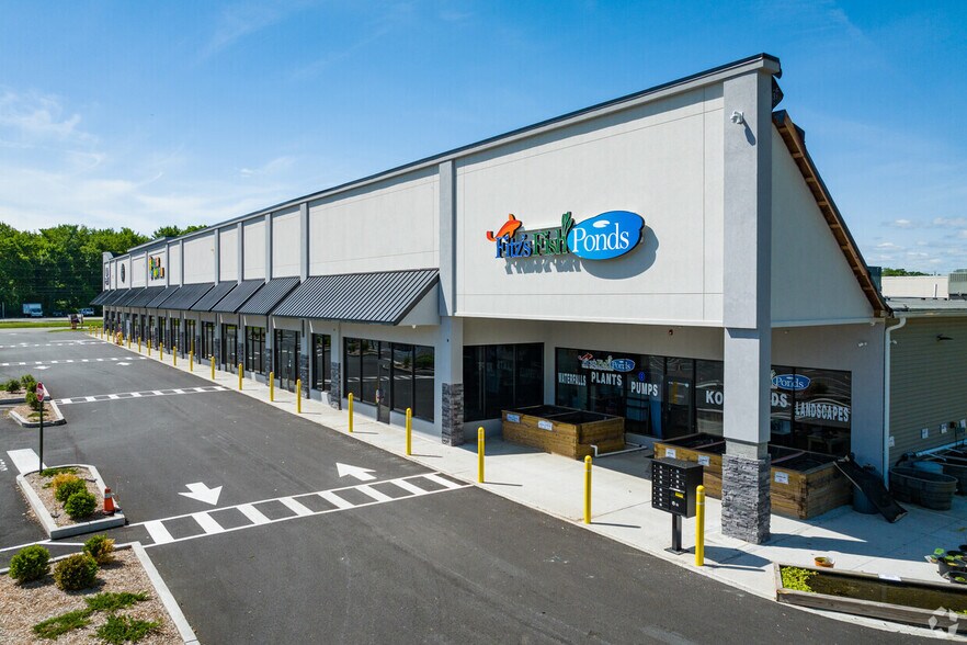 More Photos Of 437 US Highway 46, Fairfield Freestanding For Lease