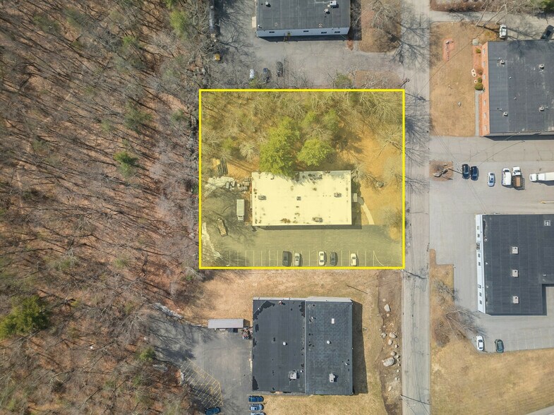 More Photos Of 2 Executive Park Dr, North Billerica Warehouse For Sale