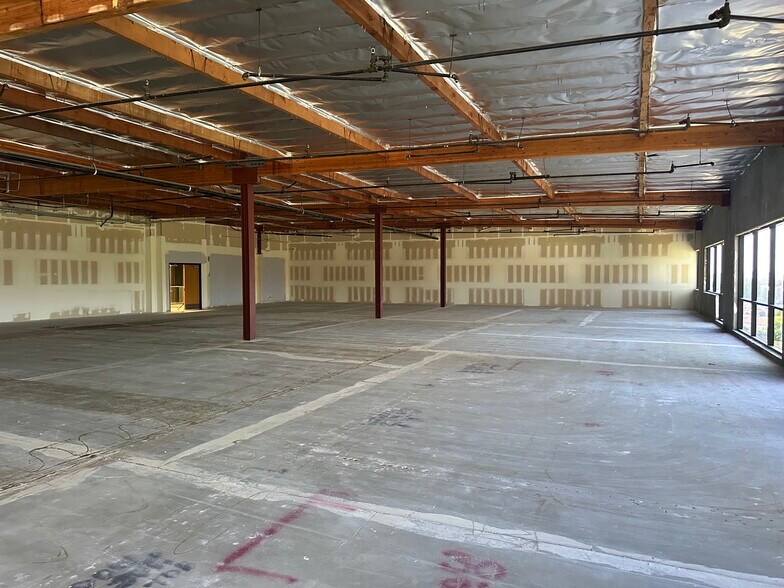 More Photos Of 1470 Valley Vista Dr, Diamond Bar Office For Sale