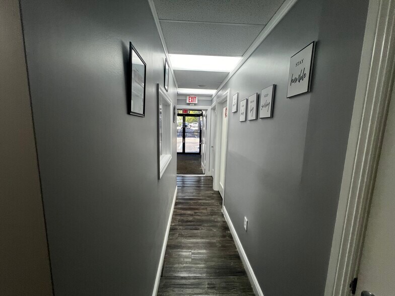 More Photos Of 13500 SW 88th St, Miami Medical For Sale