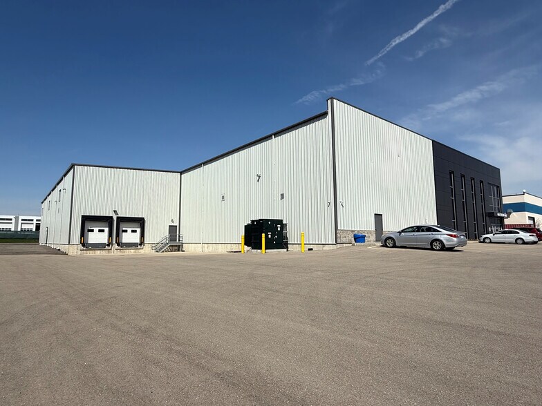 More Photos Of 465 Griffin Way, Woodstock Warehouse For Sale