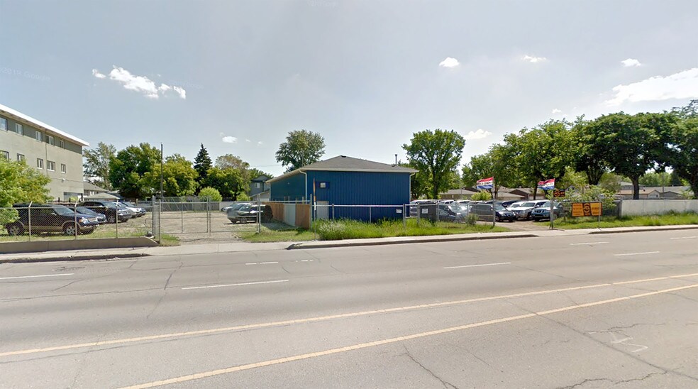 More Photos Of 12211-12219 66 St NW, Edmonton Light Manufacturing For Sale