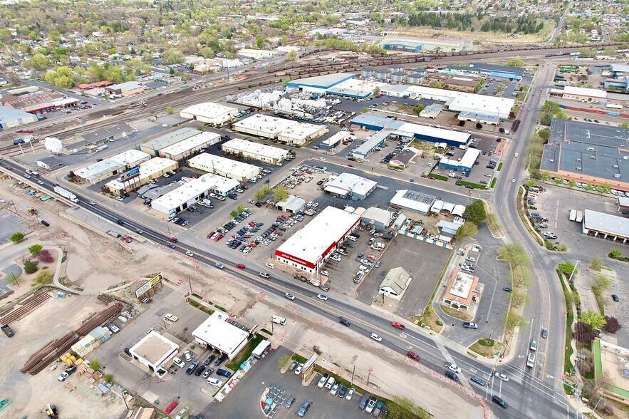 More Photos Of 709-711 S University Ave, Provo Service For Sale