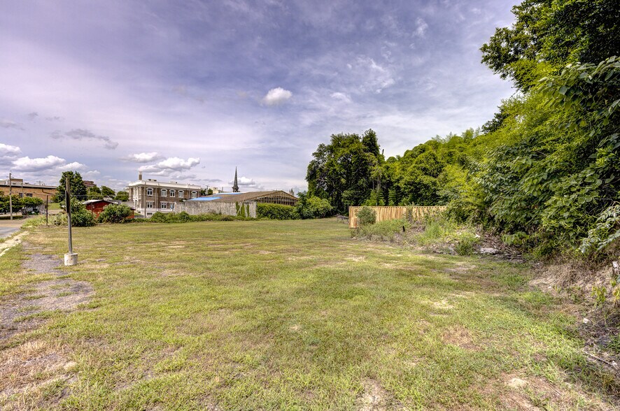 More Photos Of 1701 Castle Overlook Drive, Vicksburg Land For Sale