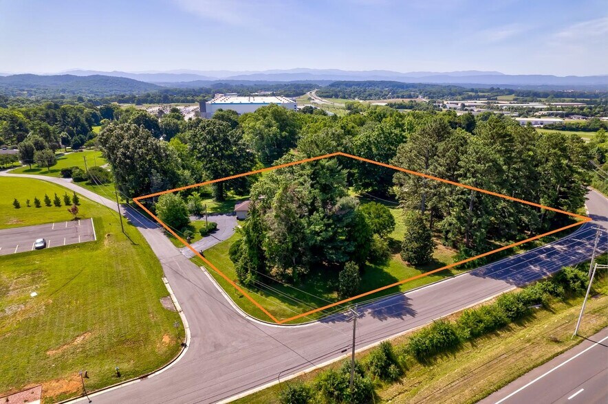 More Photos Of 945 Crescent, Louisville Land For Sale