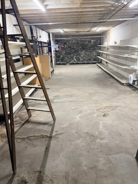 More Photos Of 1430-1440 Commonwealth Ave, Brighton Storefront Retail Office For Lease