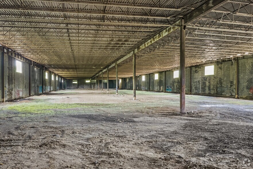 More Photos Of 93 Route 31, Washington Warehouse For Sale