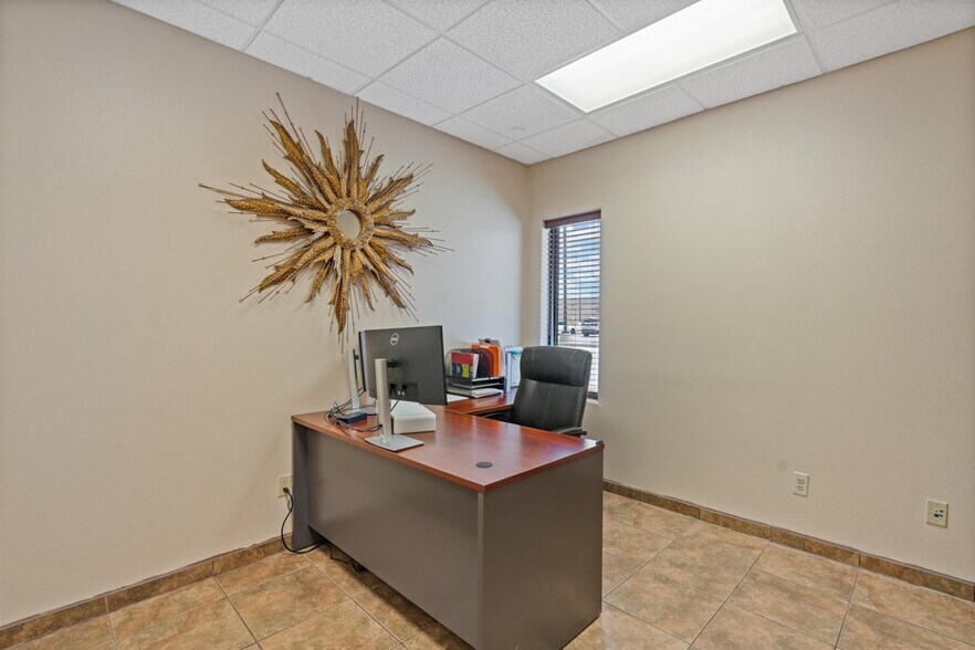 More Photos Of 159 Braddie Dr, Del Rio Light Distribution For Sale