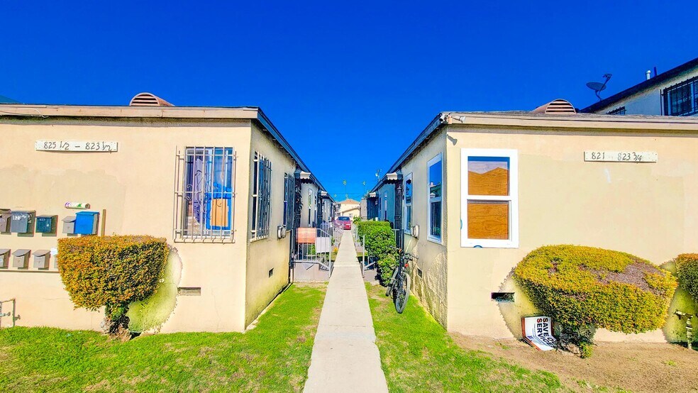 More Photos Of 821 W 84th St, Los Angeles Apartments For Sale