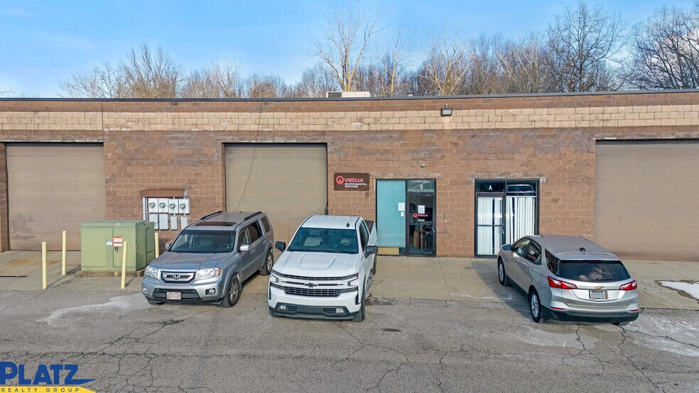 More Photos Of 12480 Debartolo Dr, North Jackson Warehouse For Lease