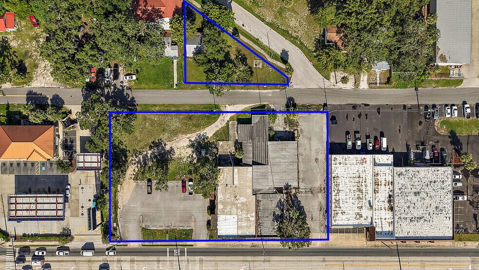 More Photos Of 727 S 14th St, Leesburg Office For Sale