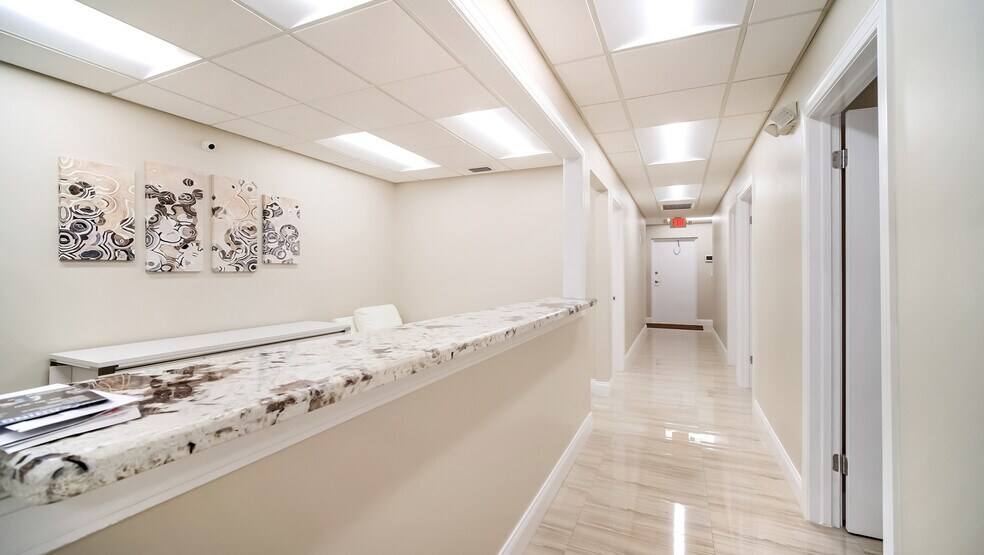 More Photos Of 201 N University Dr, Plantation Medical For Sale