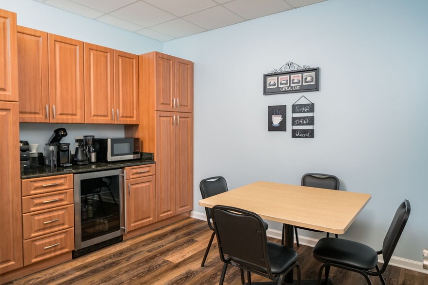 More Photos Of 701 Market St, Saint Augustine Loft Creative Space For Lease