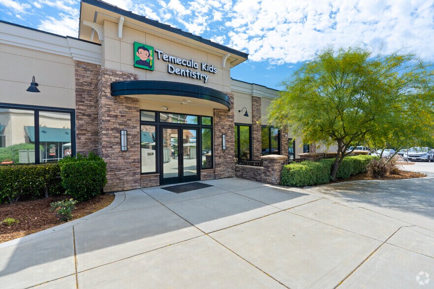 More Photos Of 41785-41789 Nicole Ln, Temecula Unknown For Lease