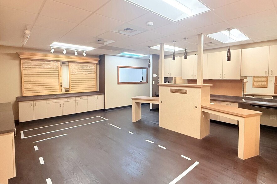 More Photos Of 160 Hawley Ln, Trumbull Medical For Sale
