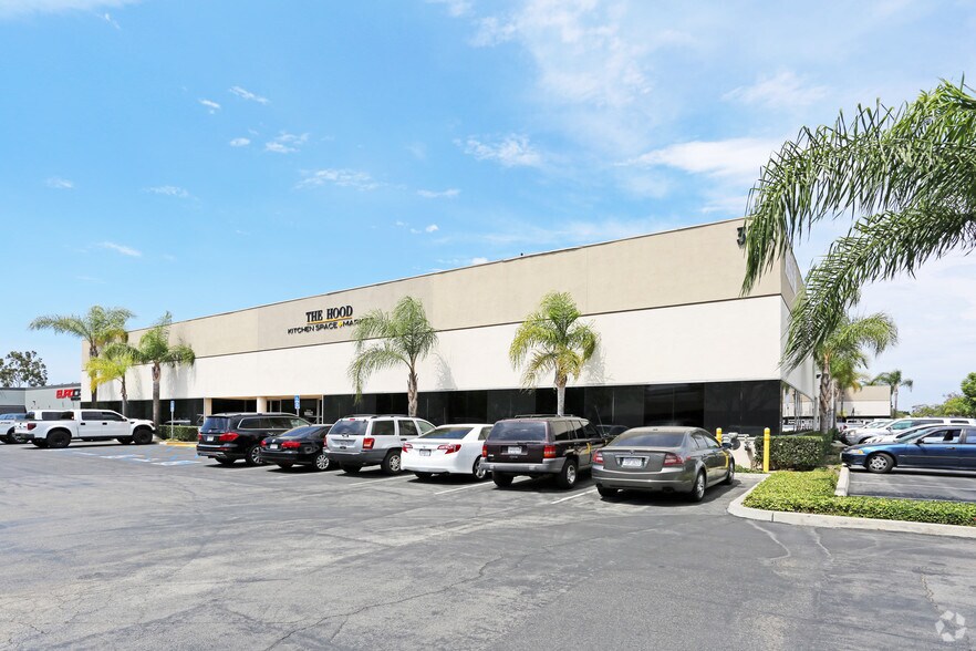 More Photos Of 2925 Airway Ave, Costa Mesa Warehouse For Lease
