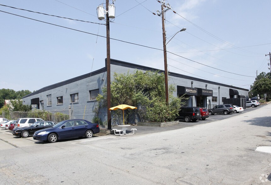 More Photos Of 1122 Old Chattahoochee Ave NW, Atlanta Warehouse For Lease