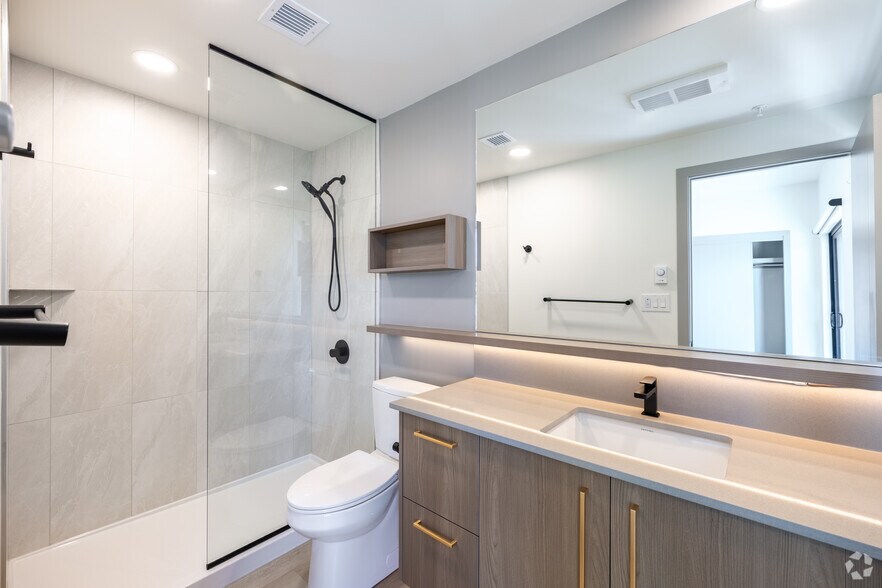 More Photos Of 9999 Elbow Dr, Calgary Apartments For Lease