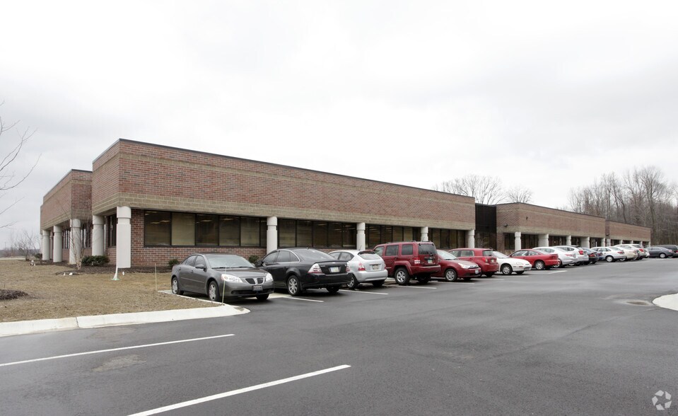 Primary Photo Of 3585 Ridge Park Dr, Akron Office For Lease