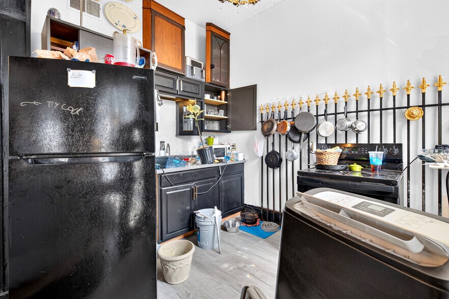 More Photos Of , Louisville Multifamily For Sale