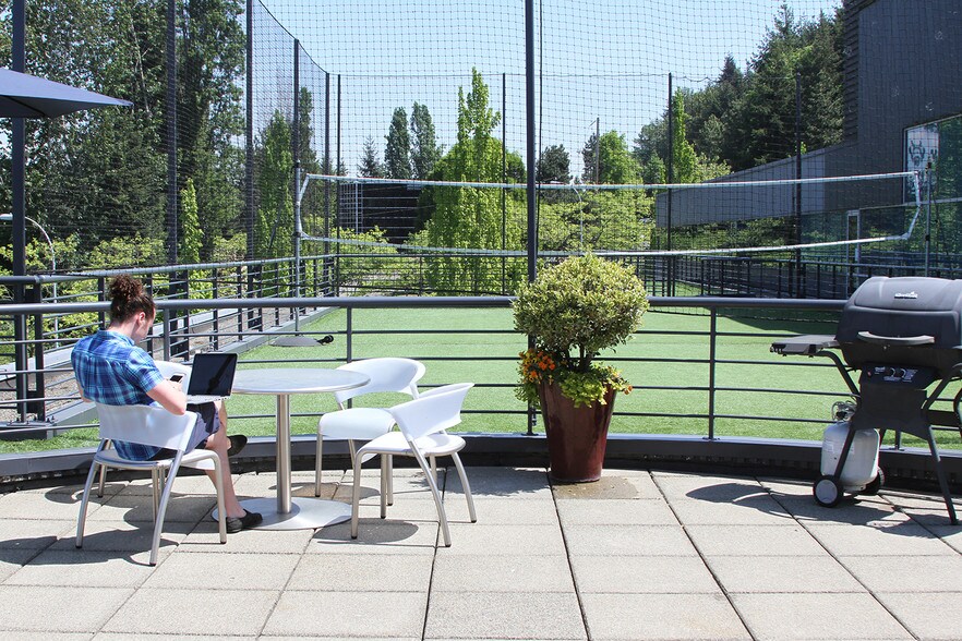 More Photos Of 3600 136th Pl SE, Bellevue Office For Sale