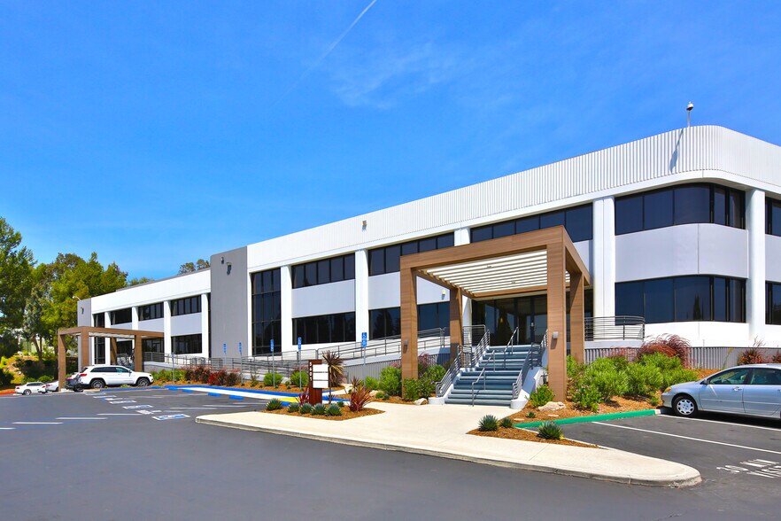 Primary Photo Of 5601 Lindero Canyon Rd, Westlake Village Office For Lease