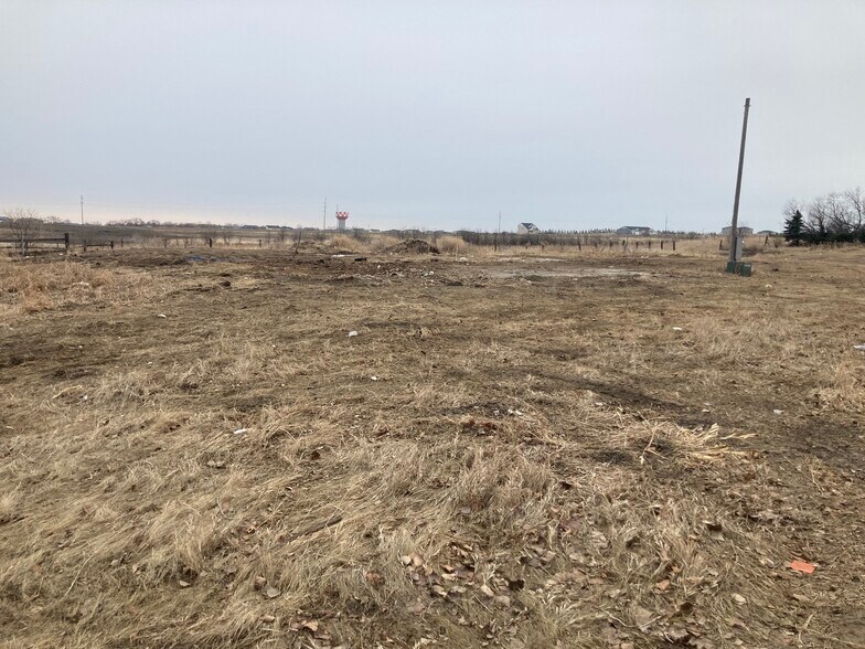 More Photos Of 2703 30th Ave NW, Minot Land For Sale